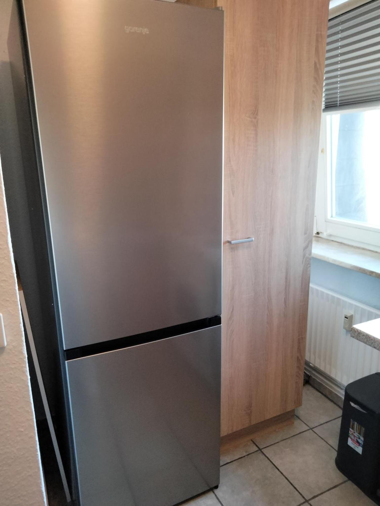 110 qm Große Wohnung direkt am Hauptbahnhof Neumünster Exterior foto